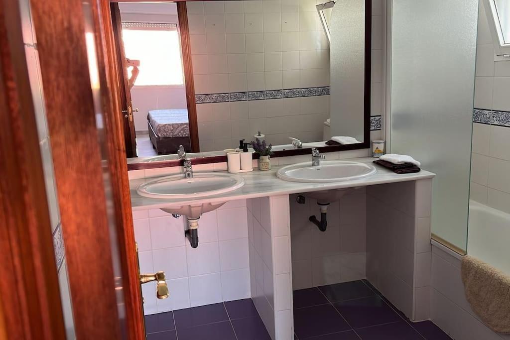 Gran A 13 Min De Sevilla Ferienhaus