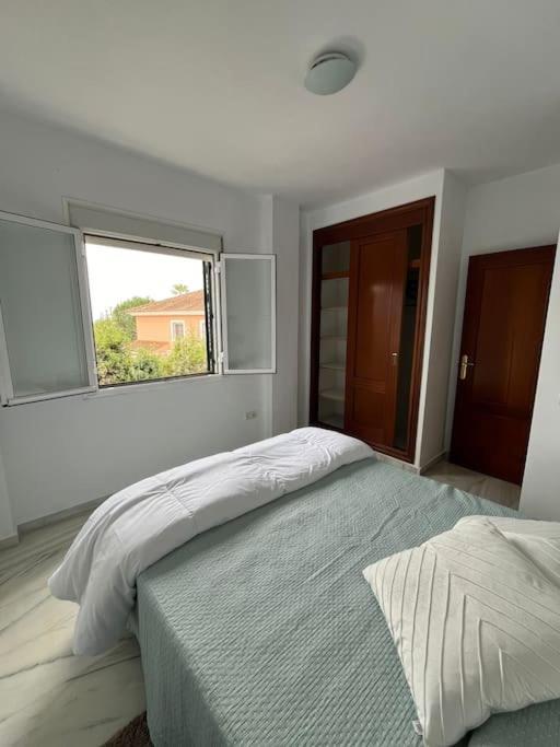 Gran A 13 Min De Sevilla Ferienhaus